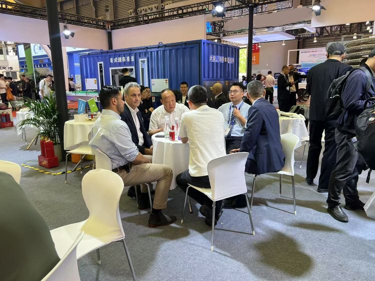 _cgi-bin_mmwebwx-bin_webwxgetmsgimg__&MsgID=8229917668490830830&skey=@crypt_d28ccfce_588850988957d3fd1fd3b0f7fb1e8660&mmweb_appid=wx_webfilehelper_結(jié)果_結(jié)果